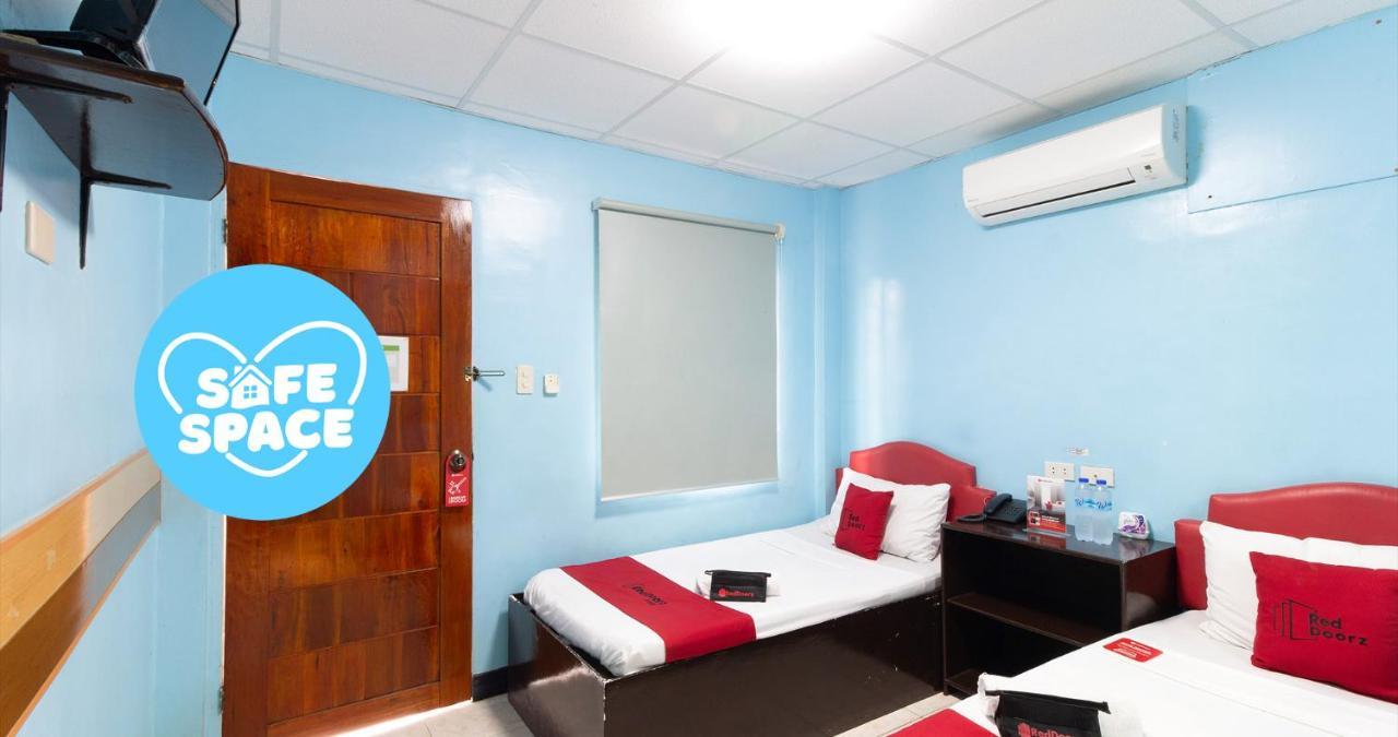 Reddoorz @ Picas Sagkahan Tacloban Exteriör bild