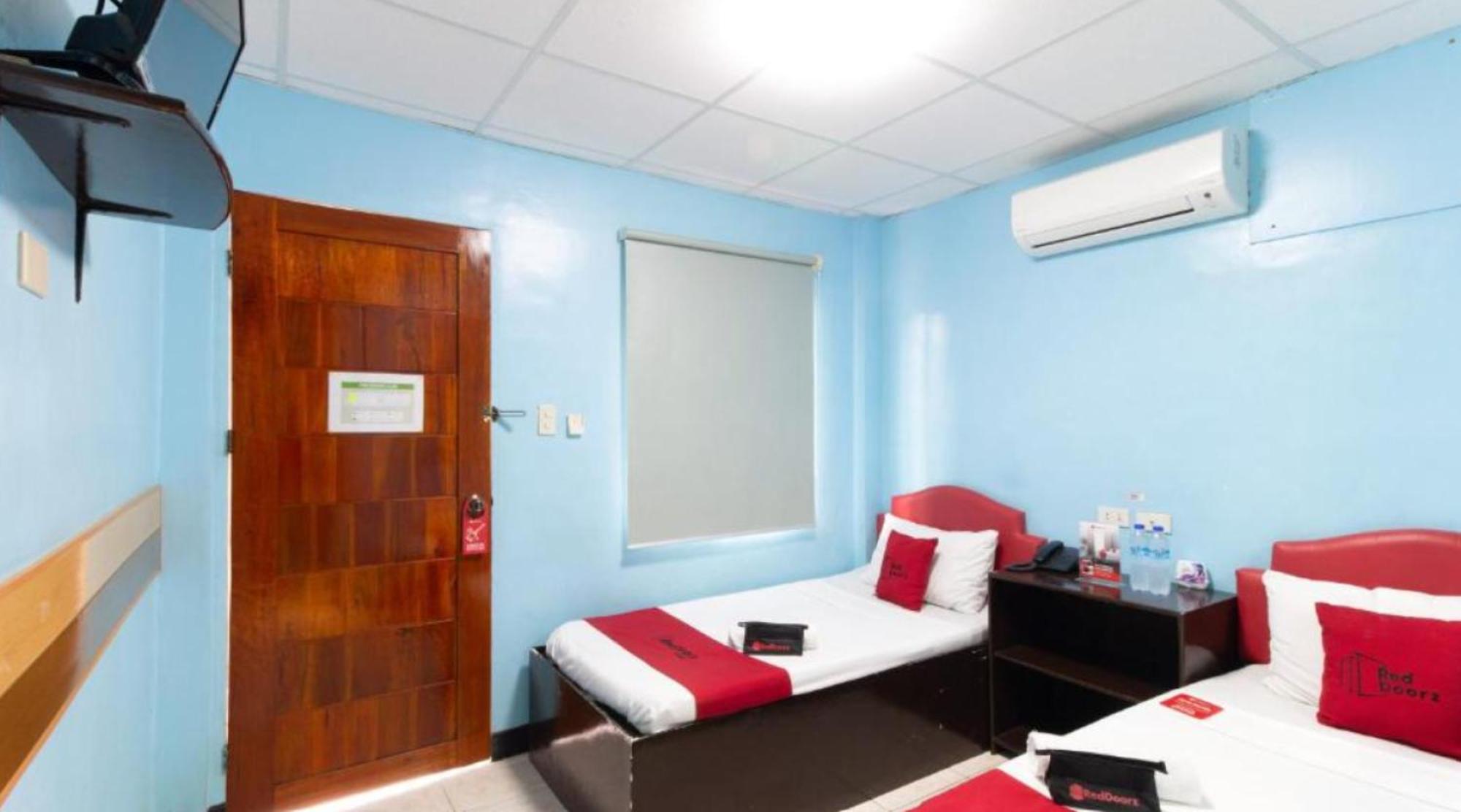 Reddoorz @ Picas Sagkahan Tacloban Exteriör bild