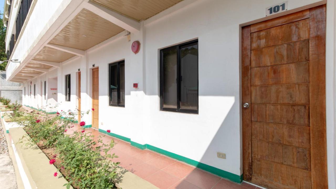 Reddoorz @ Picas Sagkahan Tacloban Exteriör bild